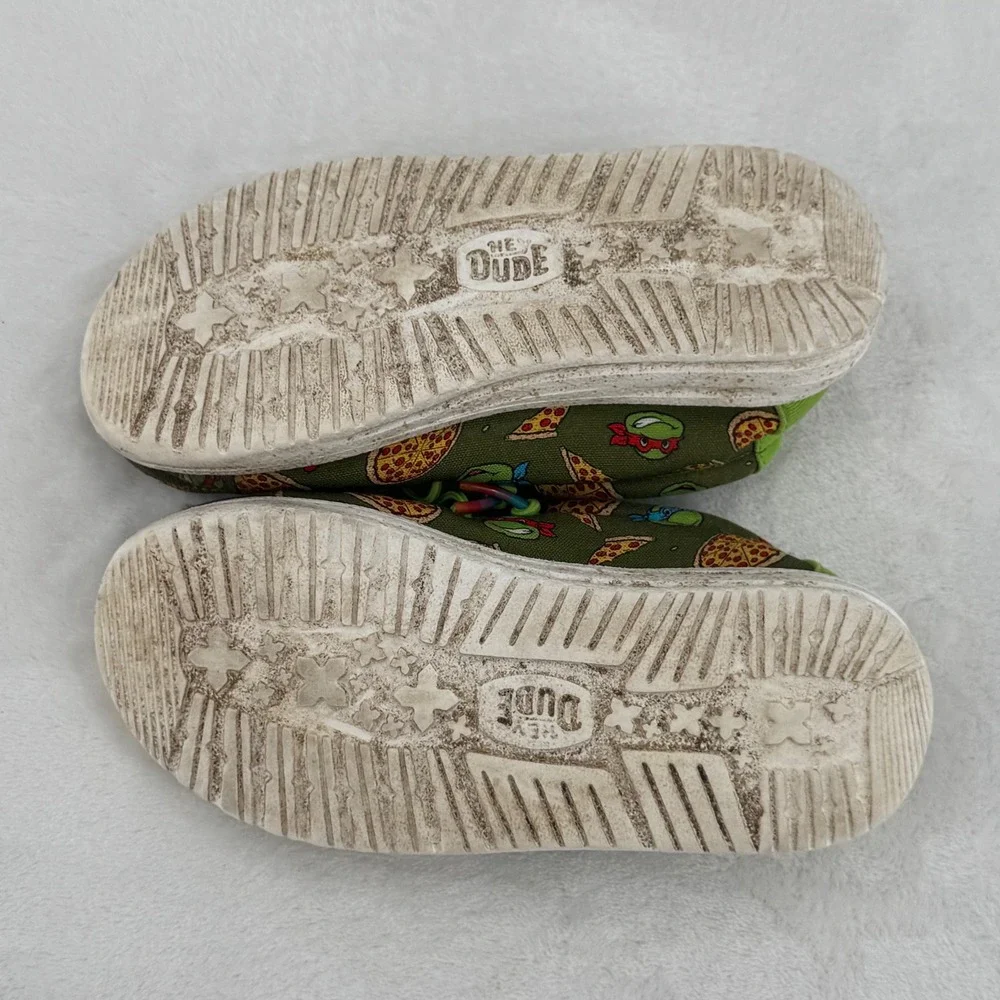 Hey Dude Wally TMNT Slip On Shoes Kids Size 12 Green Ninja Turtles Pizza Print